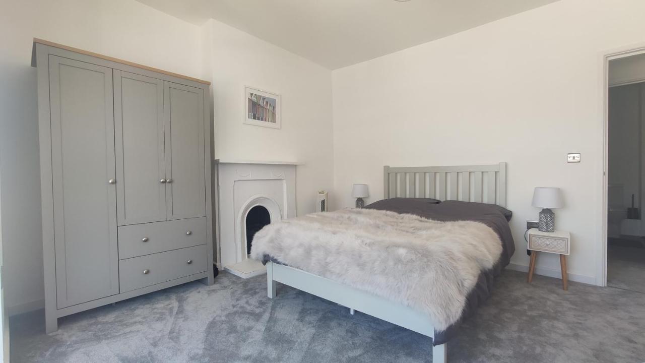 Stunning One Bedroom Holiday Flat In Weymouth Exteriör bild